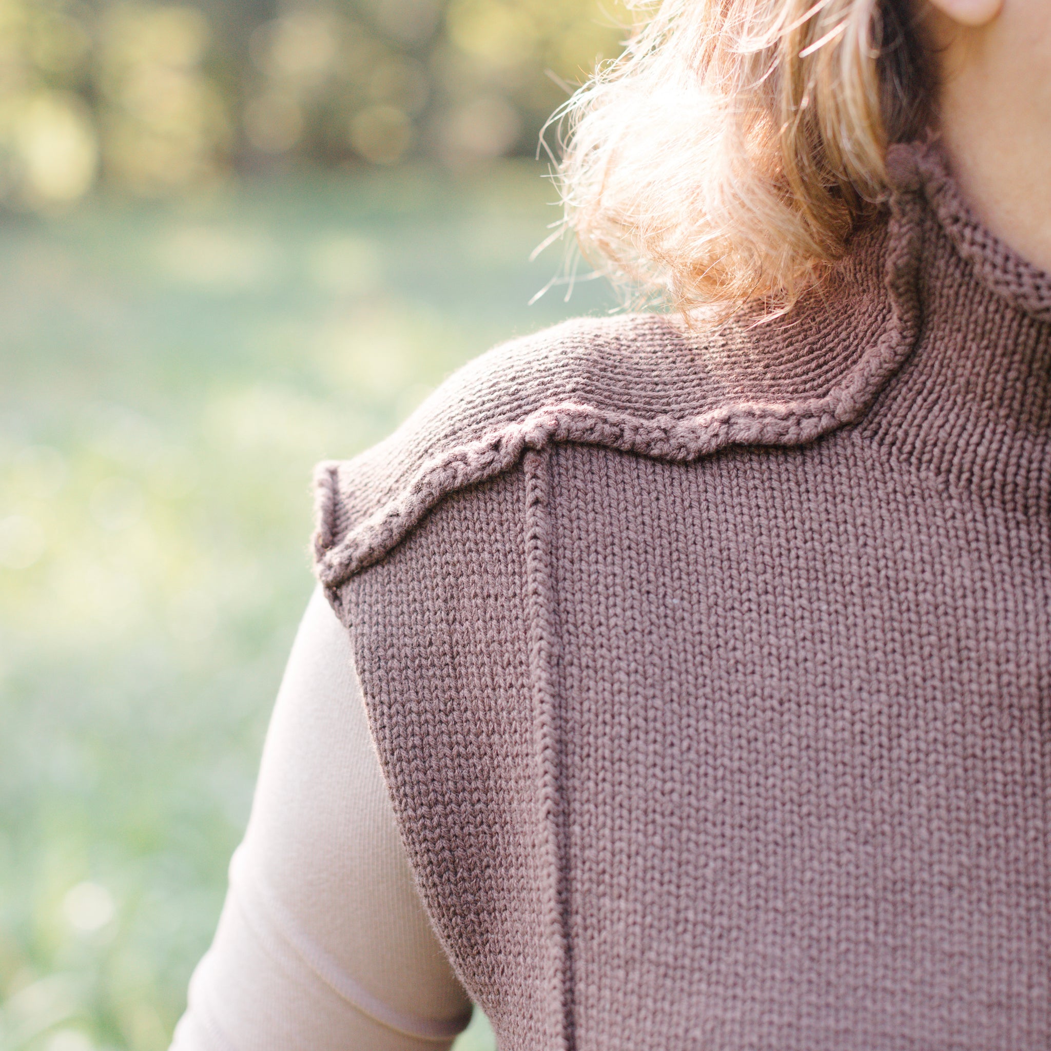 Thea Vest