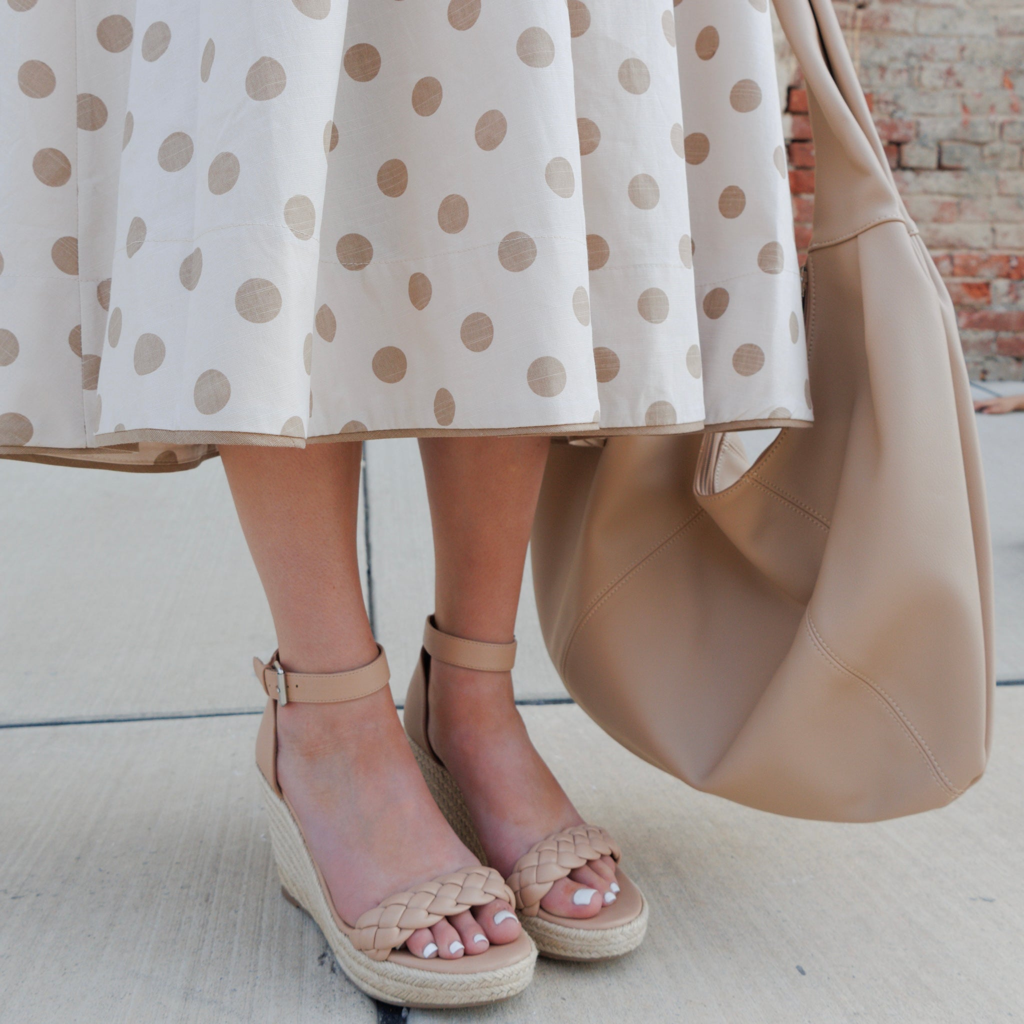 Cuve'e Crescent Bag