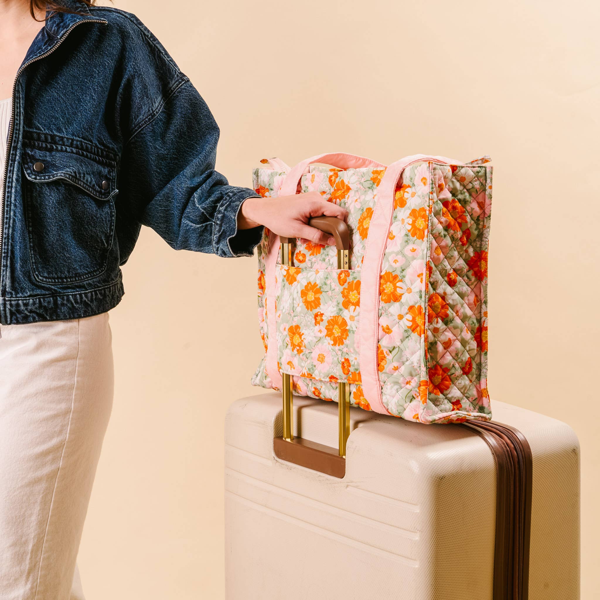The Everyday Quilted Tote Bag-Bouquet Beauty Sage