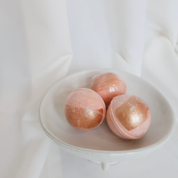 Cinnamon & Vanilla Bath Bomb