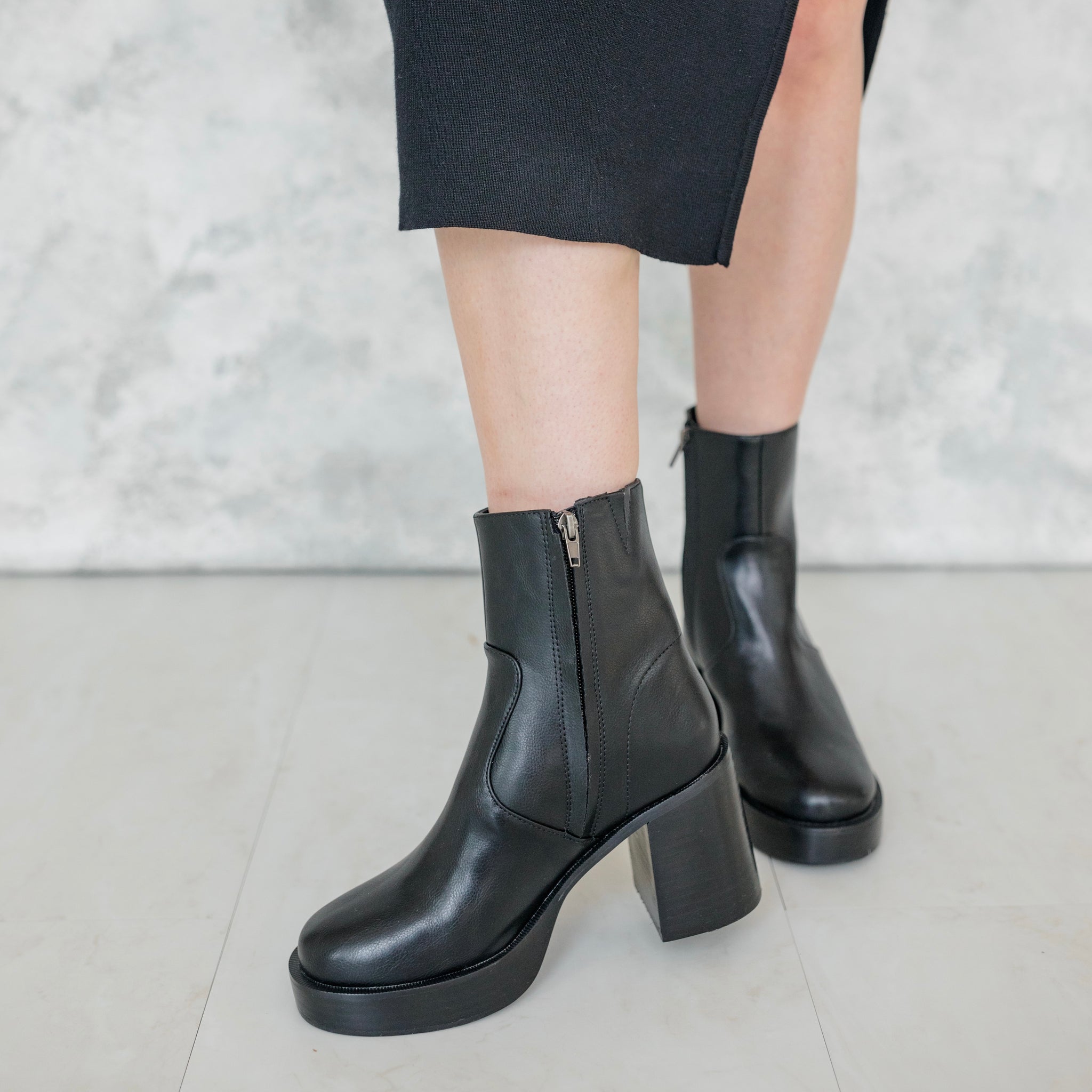 Alexandra Platform Boots