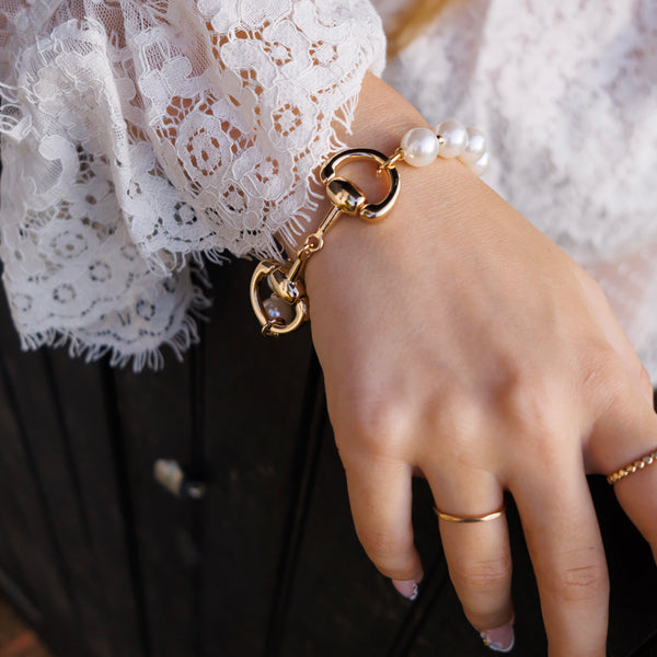 Equestrian Pearl Bracelet